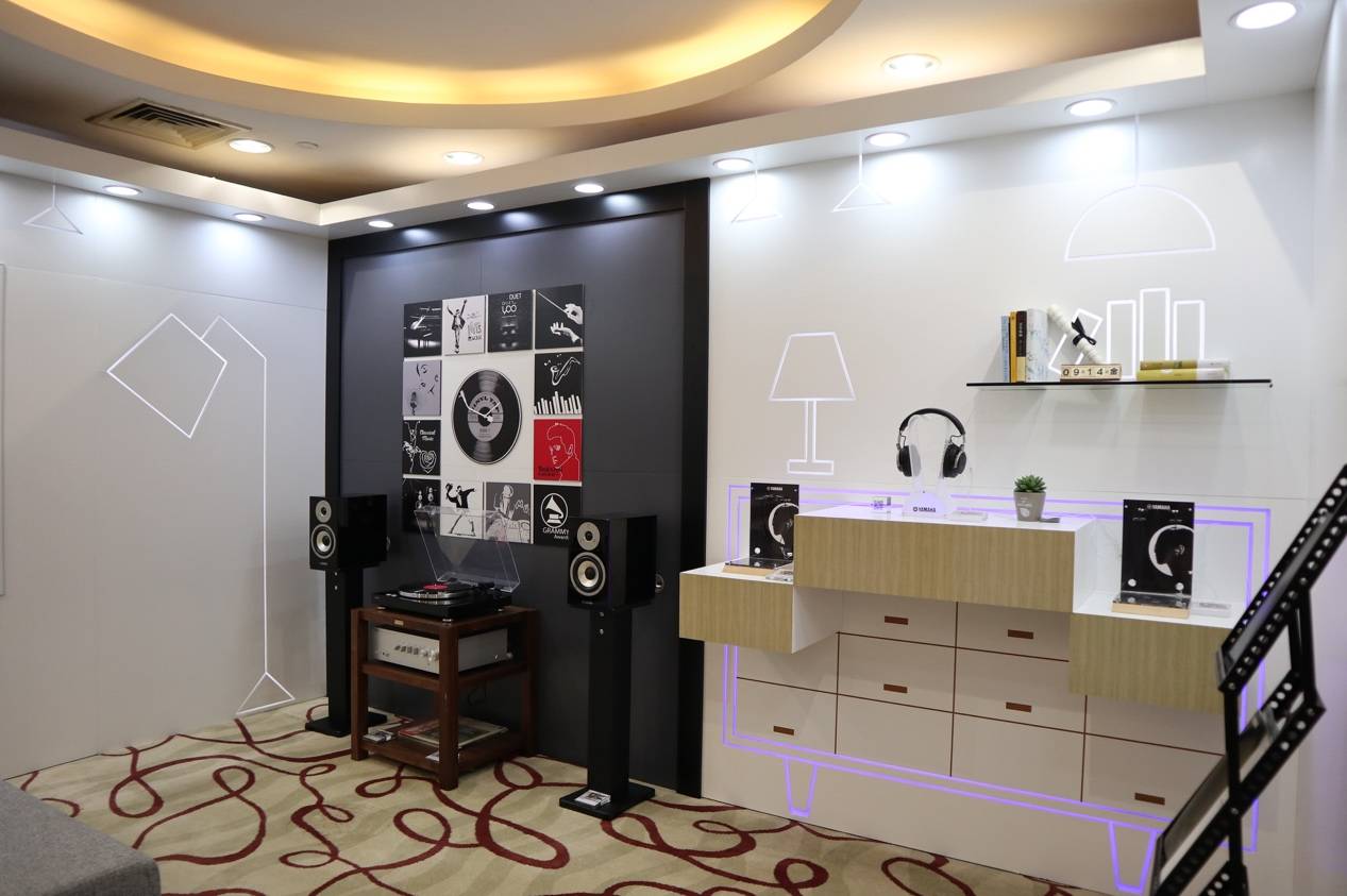 娱乐音质新境界，韦德1946携带家庭音响新品亮相2018广州国际音响唱片展