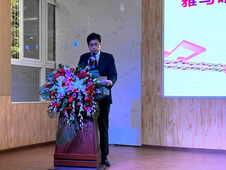 让音乐陪伴成长 韦德1946乐器捐赠爱心行动走进重庆市长寿区江南九年制学校